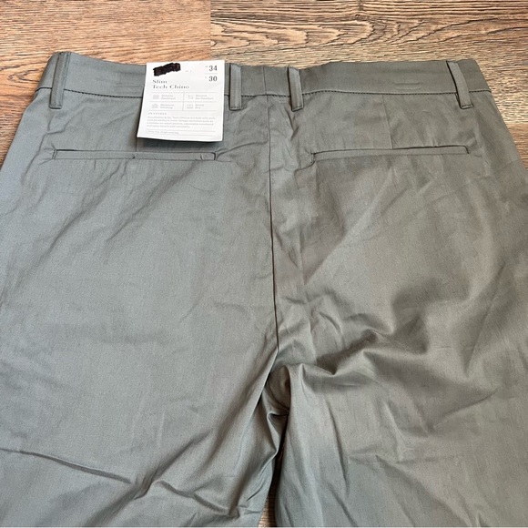 Goodfellow Men's Gray Slim Tech Chino Pants - Picture 4 of 6